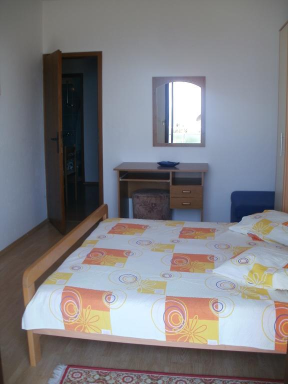 Beach Apartments Toni Podstrana Zimmer foto